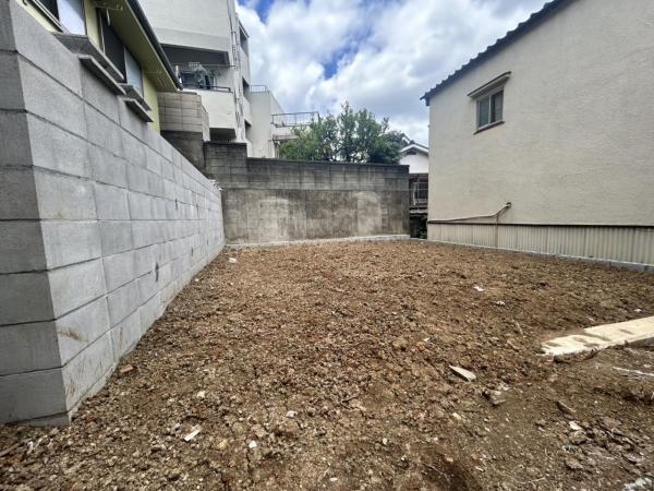 板橋区徳丸3丁目 新築戸建 前面道路含む現地写真