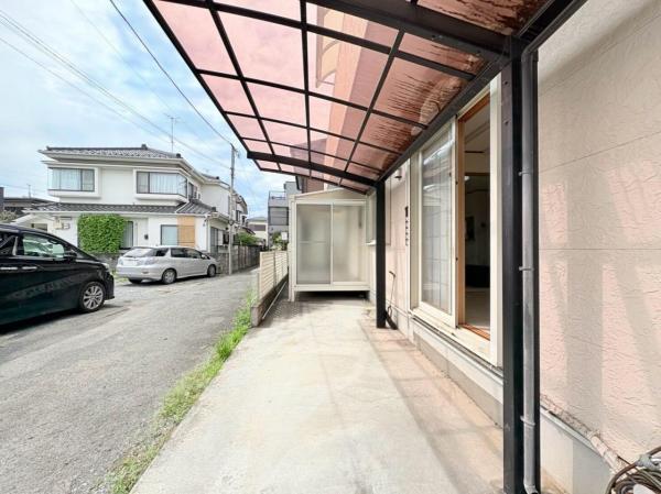 東村山市諏訪町1丁目の戸建 駐車場
