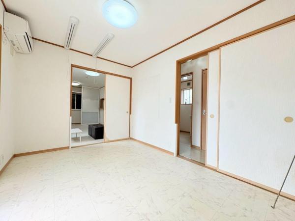 東村山市諏訪町1丁目の戸建 リビング以外の居室