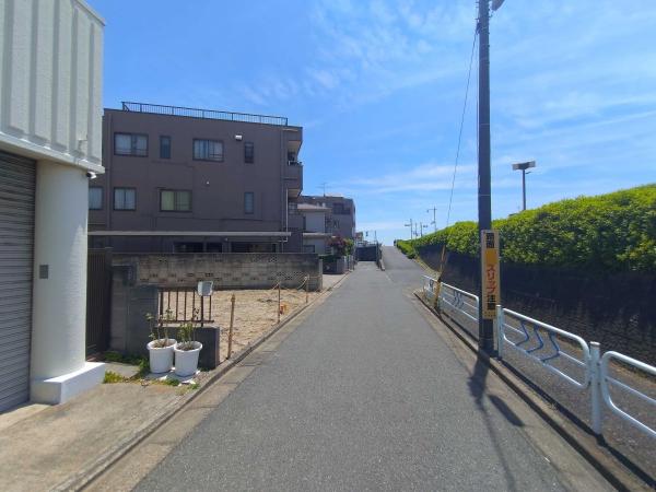 南小岩5丁目　土地 前面道路含む現地写真
