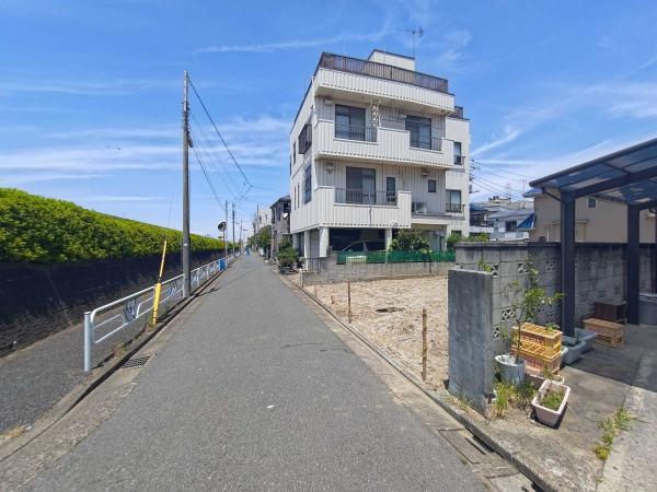 南小岩5丁目　土地 前面道路含む現地写真