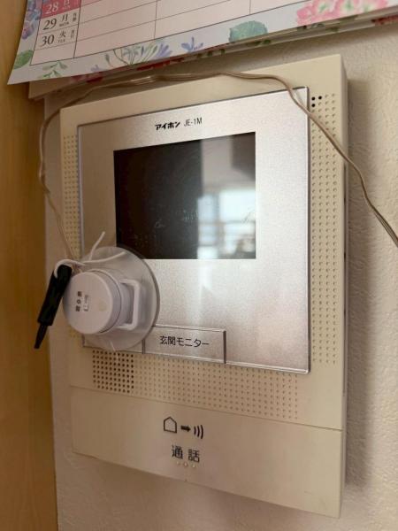 東村山市久米川町3丁目の戸建 TVモニター付きインターフォン