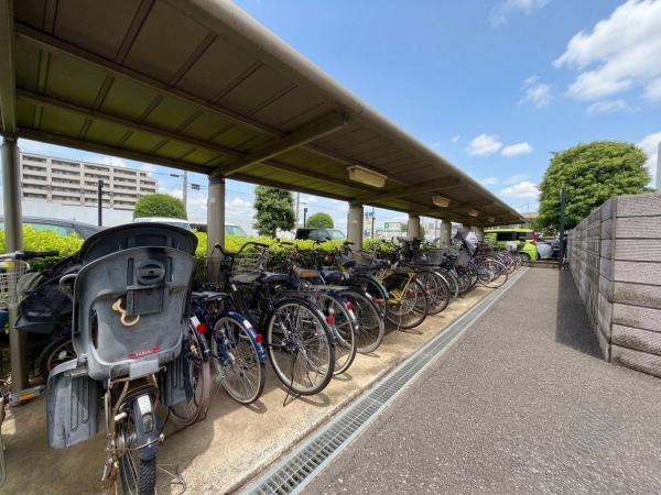 クリオ小平壱番館 駐輪場