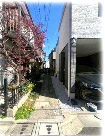 中野区江古田2丁目　中古戸建 前面道路含む現地写真