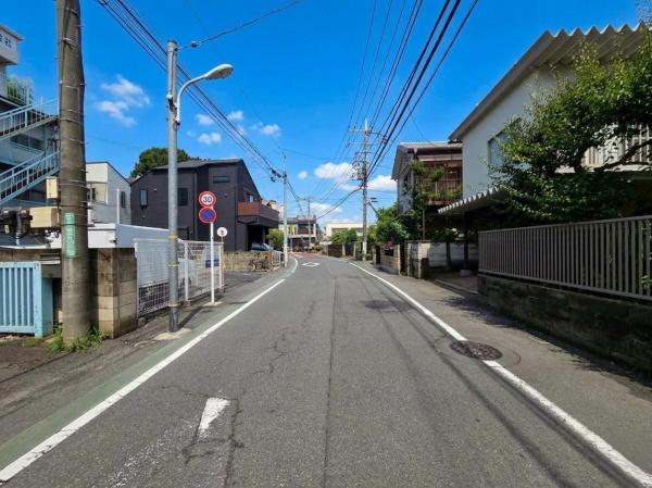 国分寺市東恋ヶ窪2丁目の土地　全2区画 前面道路含む現地写真