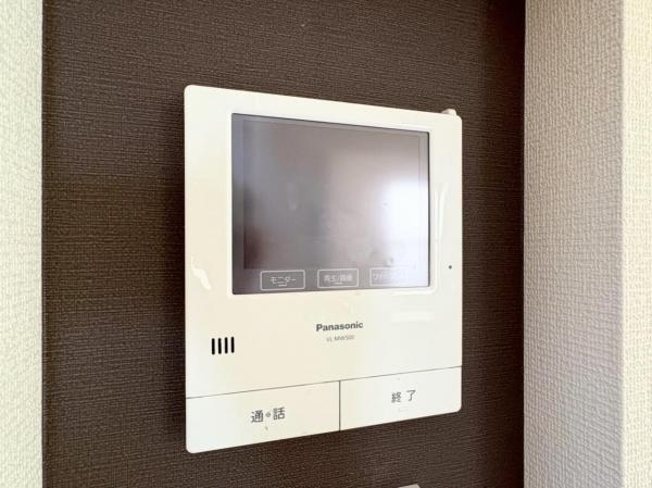小平市小川町1丁目の戸建 TVモニター付きインターフォン