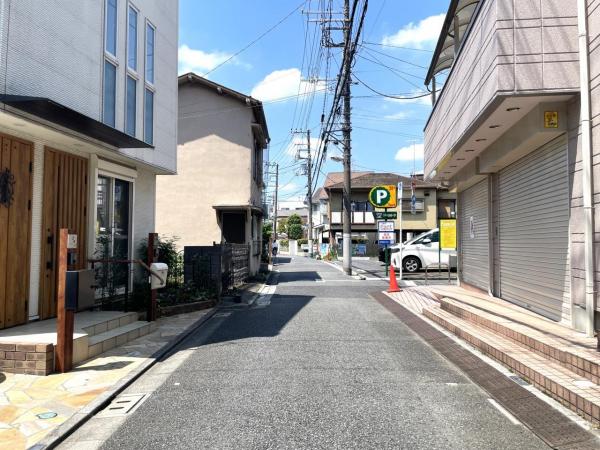 荒川区東尾久８丁目 新築戸建 前面道路含む現地写真