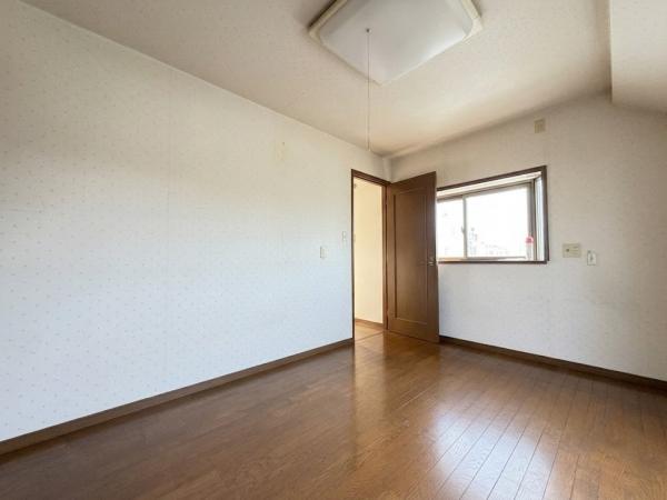 葛飾区奥戸4丁目 中古戸建 洋室