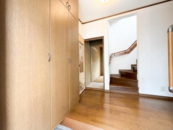 葛飾区奥戸4丁目 中古戸建 玄関