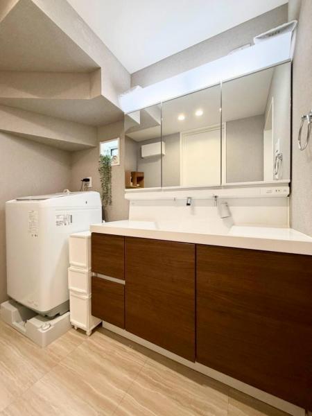 東村山市萩山町2丁目の戸建 洗面化粧台