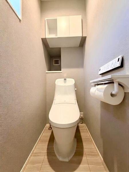 東村山市萩山町2丁目の戸建 トイレ