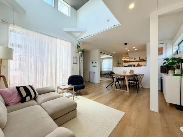 東村山市萩山町2丁目の戸建 リビングダイニング