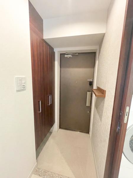 グーディッシュ竹の塚 玄関