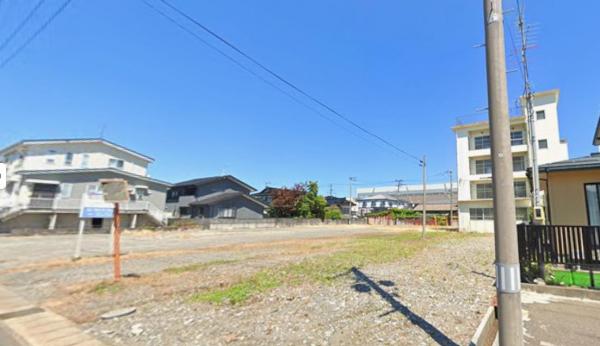 新潟県糸魚川市中央1丁目 古家付き売地 現地土地写真