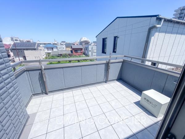 江戸川区平井１丁目　中古戸建 バルコニー
