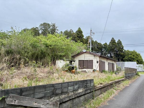 土地 茨城県稲敷郡美浦村郷中2829-3 JR常磐線（取手～いわき）荒川沖駅 300万円