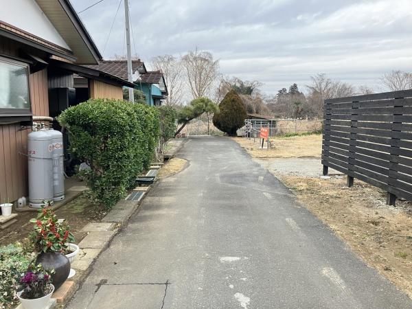 土地 稲敷市江戸崎甲2493-3 JR常磐線（取手〜いわき）荒川沖駅 230万円