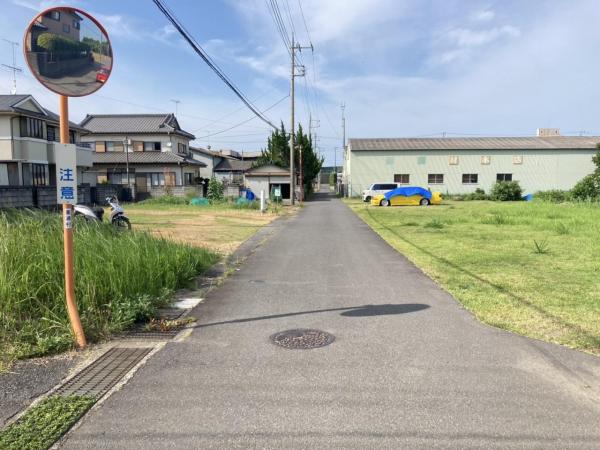 土地 稲敷郡美浦村大字信太2830-4ほか1筆 JR常磐線（取手〜いわき）ひたち野うしく駅 300万円
