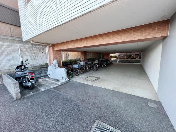 ドリム湘南二宮 駐輪場