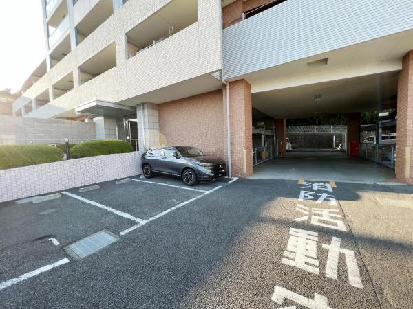ドリム湘南二宮 敷地内駐車場