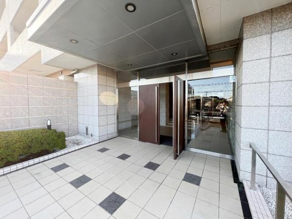 ドリム湘南二宮 エントランス（外）