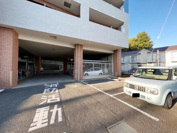 ドリム湘南二宮 敷地内駐車場