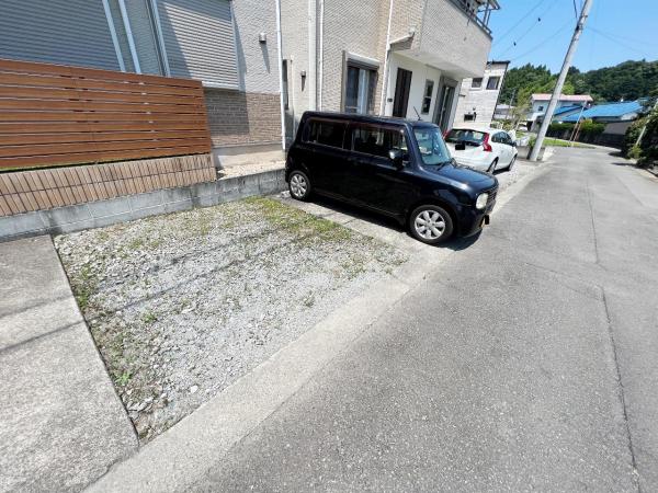 南足柄市関本　中古 駐車場