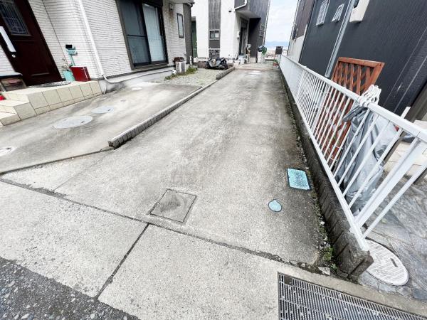 南足柄市塚原　中古 駐車場