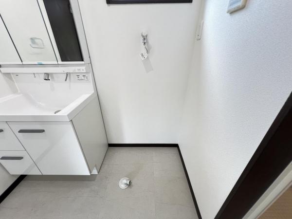 横須賀市坂本町5丁目　中古　 ランドリースペース