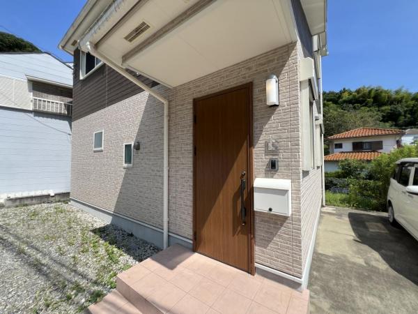 横須賀市坂本町5丁目　中古　 玄関