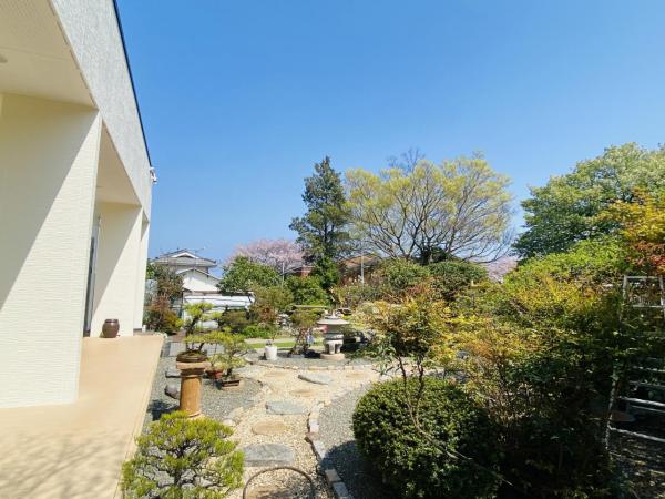 港南区日野9丁目　中古 庭