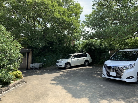 港南区日野9丁目　中古 駐車場
