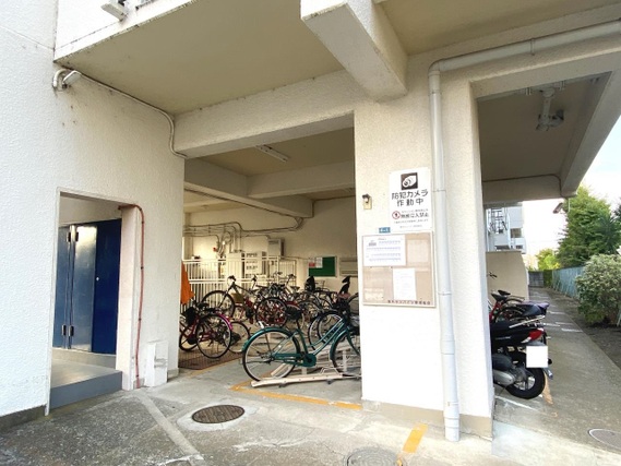 厚木サンハイツ 駐輪場