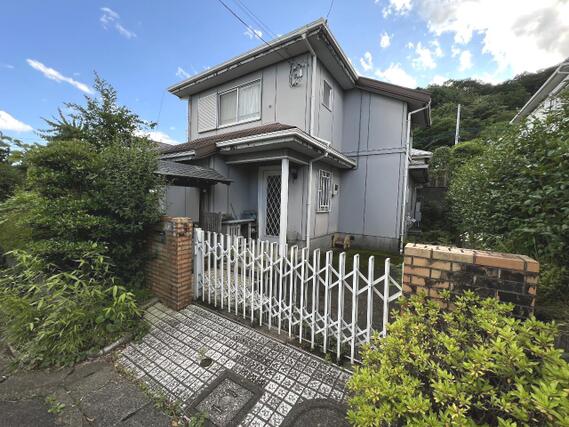 厚木市森の里3丁目　中古戸建 駐車場