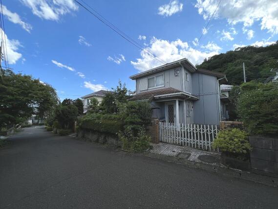 厚木市森の里3丁目　中古戸建 (現況)外観写真
