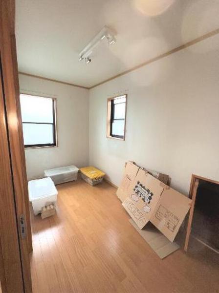 伊勢原市板戸　中古 収納