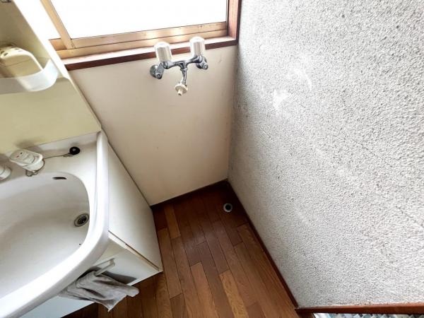 秦野市上大槻　中古 ランドリースペース