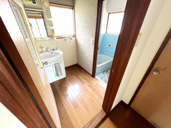 秦野市上大槻　中古 脱衣所