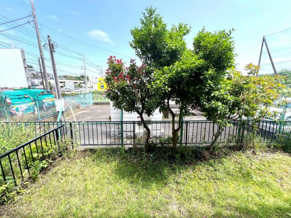 秦野市上大槻　中古 庭