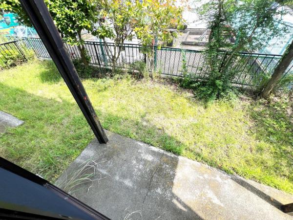 秦野市上大槻　中古 庭