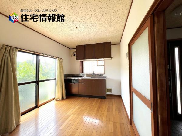 秦野市上大槻　中古 ダイニングキッチン