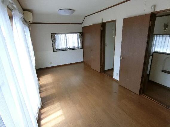 二宮町二宮　中古 寝室