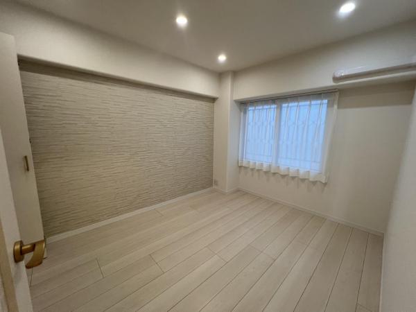 エクセレンス川口 洋室