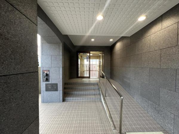 エクセレンス川口 エントランス（外）