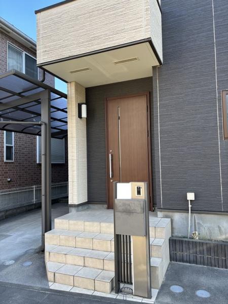 上尾市平塚　中古 玄関(共用部)