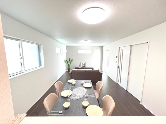 川越市大字福田字六反田　 リビング