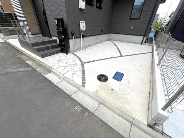 松戸市常盤平双葉町　戸建 駐車場