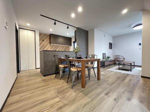 松戸市常盤平双葉町　戸建 ダイニングキッチン