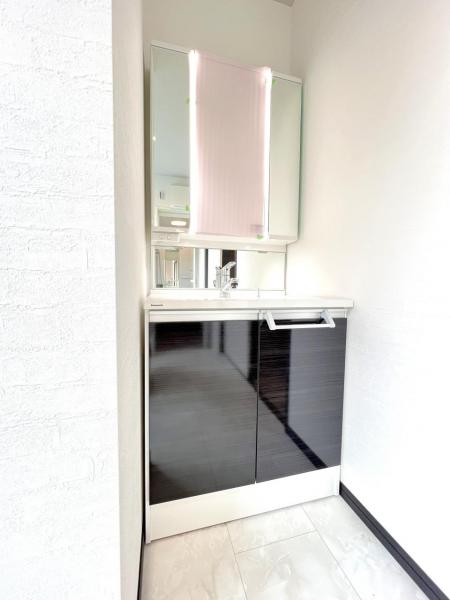 松戸市常盤平双葉町　戸建 洗面化粧台