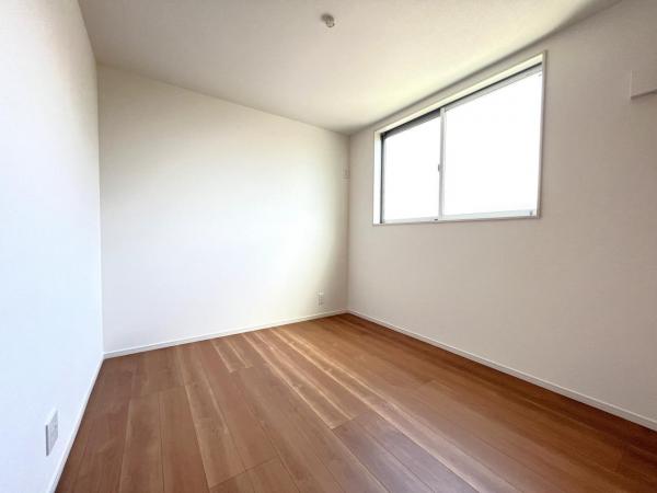 綾瀬市上土棚中2丁目 子供部屋